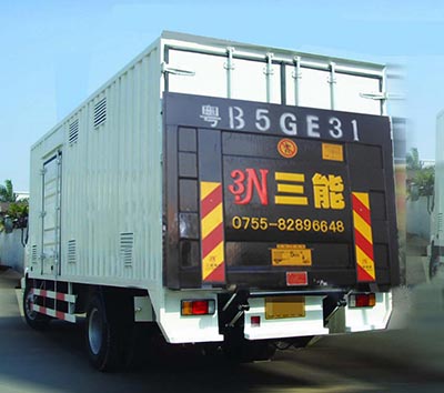 尾板材料選擇，鋁合金與鋼，哪個更結(jié)實？
